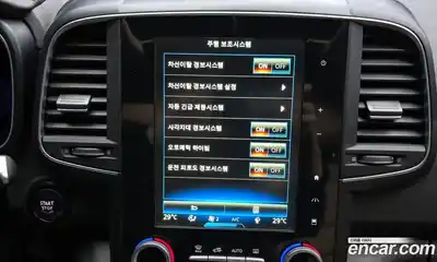 Renault QM6 2017 2.0 Автомат в Москве № 106081, миниатюра 12