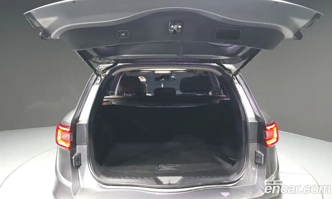 Renault QM6 2017 2.0 Автомат в Москве № 106081, фото 3