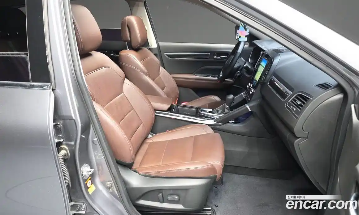 Renault QM6 2017 2.0 Автомат в Москве № 106081, фото 10