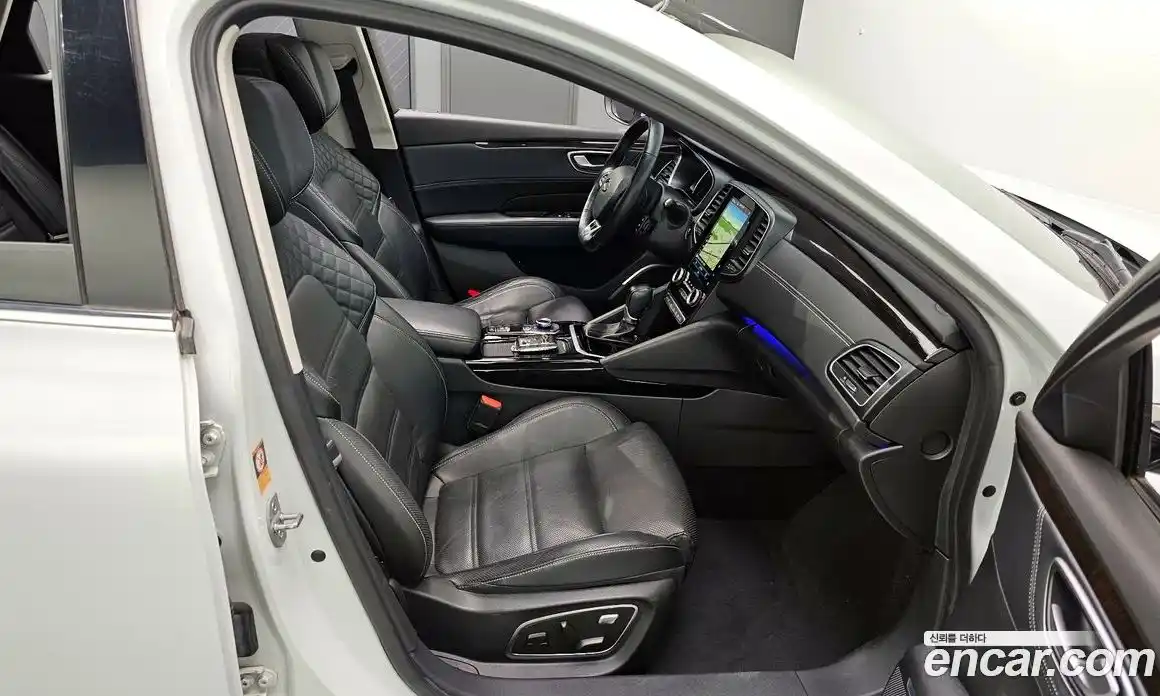 Renault SM6 2016 1.6 Автомат в Москве № 106472, фото 12