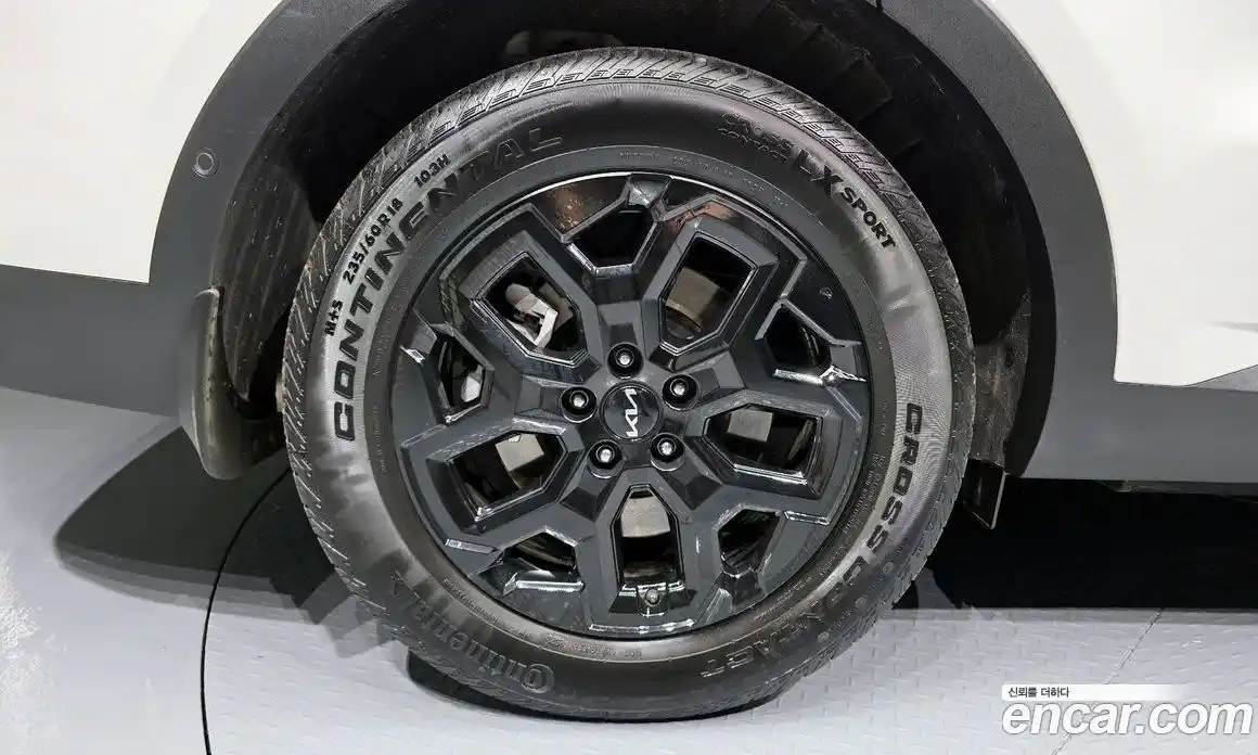 Kia Sorento 2024 1.6 Автомат в Москве № 10663, фото 9