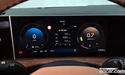 Hyundai Santa Fe 2024 2.5 Автомат в Москве № 108611, миниатюра 3