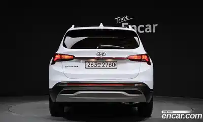 Hyundai Santa Fe 2023 1.6 Автомат в Москве № 109221, миниатюра 4