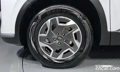 Hyundai Santa Fe 2023 1.6 Автомат в Москве № 109221, миниатюра 5