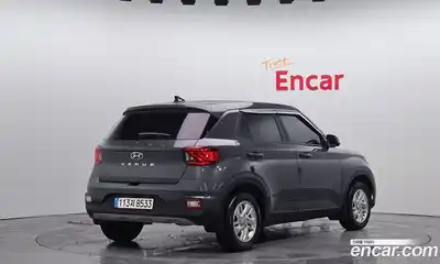 Hyundai Venue 2023 1.6 Автомат в Москве № 111014, миниатюра 2