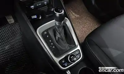 Hyundai Venue 2023 1.6 Автомат в Москве № 111014, миниатюра 9