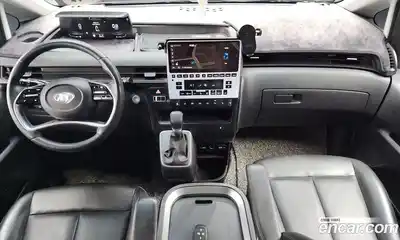 Hyundai Staria 2022 3.5 Автомат в Москве № 112289, миниатюра 7