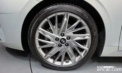 Hyundai Grandeur 2021 2.5 Автомат в Москве № 112355, миниатюра 10