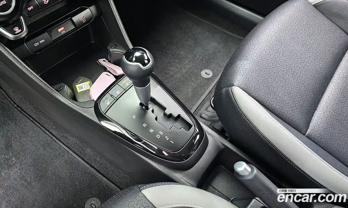 Kia Morning 2024 1.0 Автомат в Москве № 115057, фото 10