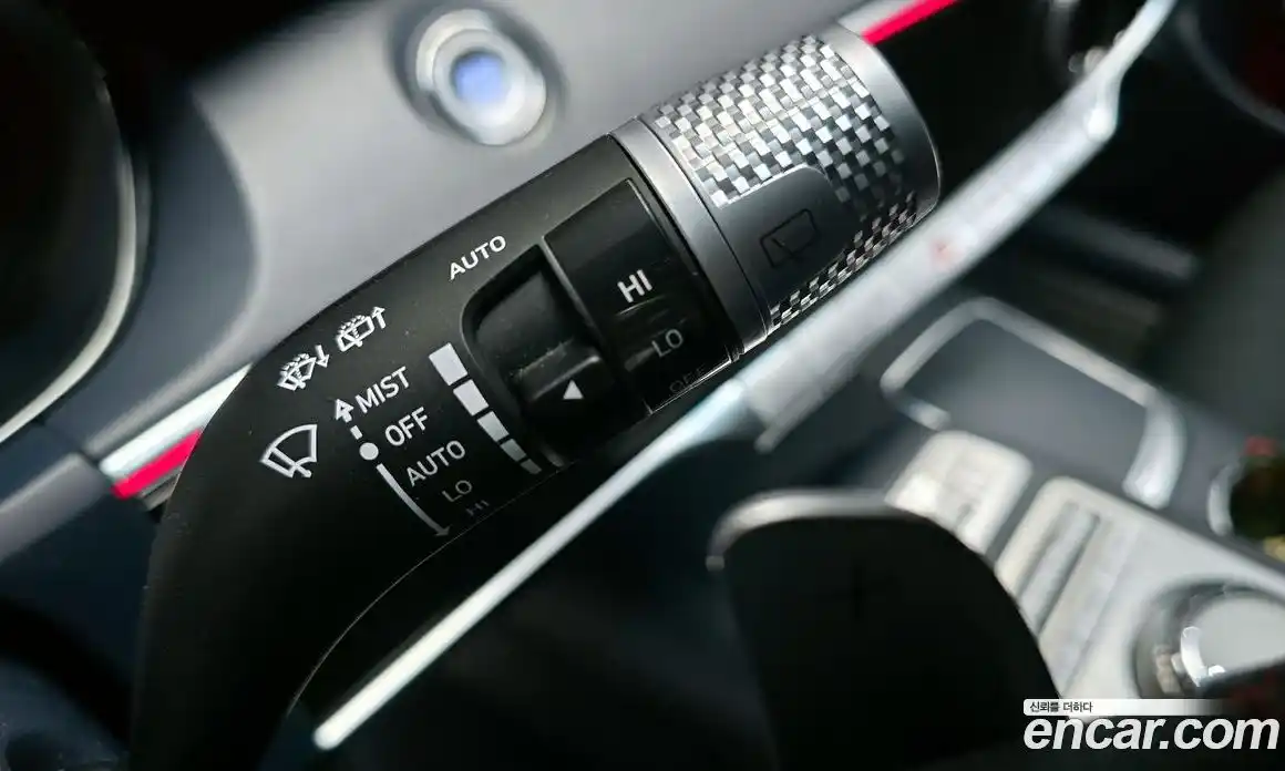 Genesis GV70 2023 2.5 Автомат в Москве № 116188, фото 13