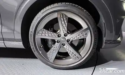 Genesis GV70 2023 2.5 Автомат в Москве № 116188, миниатюра 5