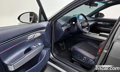 Genesis GV70 2023 2.5 Автомат в Москве № 116188, миниатюра 7