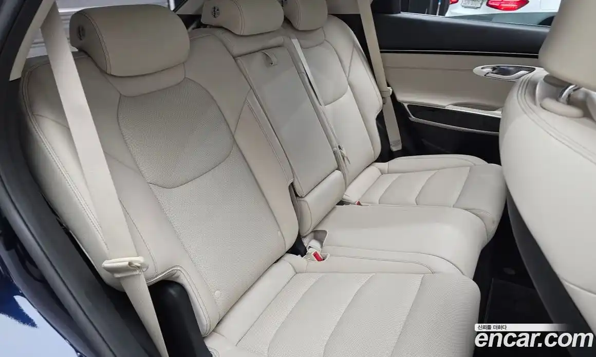 Genesis GV70 2023 2.5 Автомат в Москве № 117008, фото 13