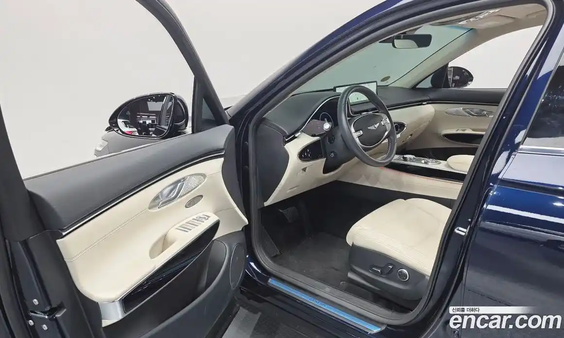 Genesis GV70 2023 2.5 Автомат в Москве № 117008, фото 8