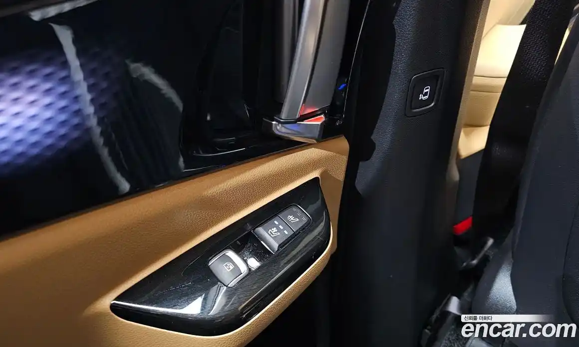 Kia Canival 2023 3.5 Автомат в Москве № 120789, фото 18