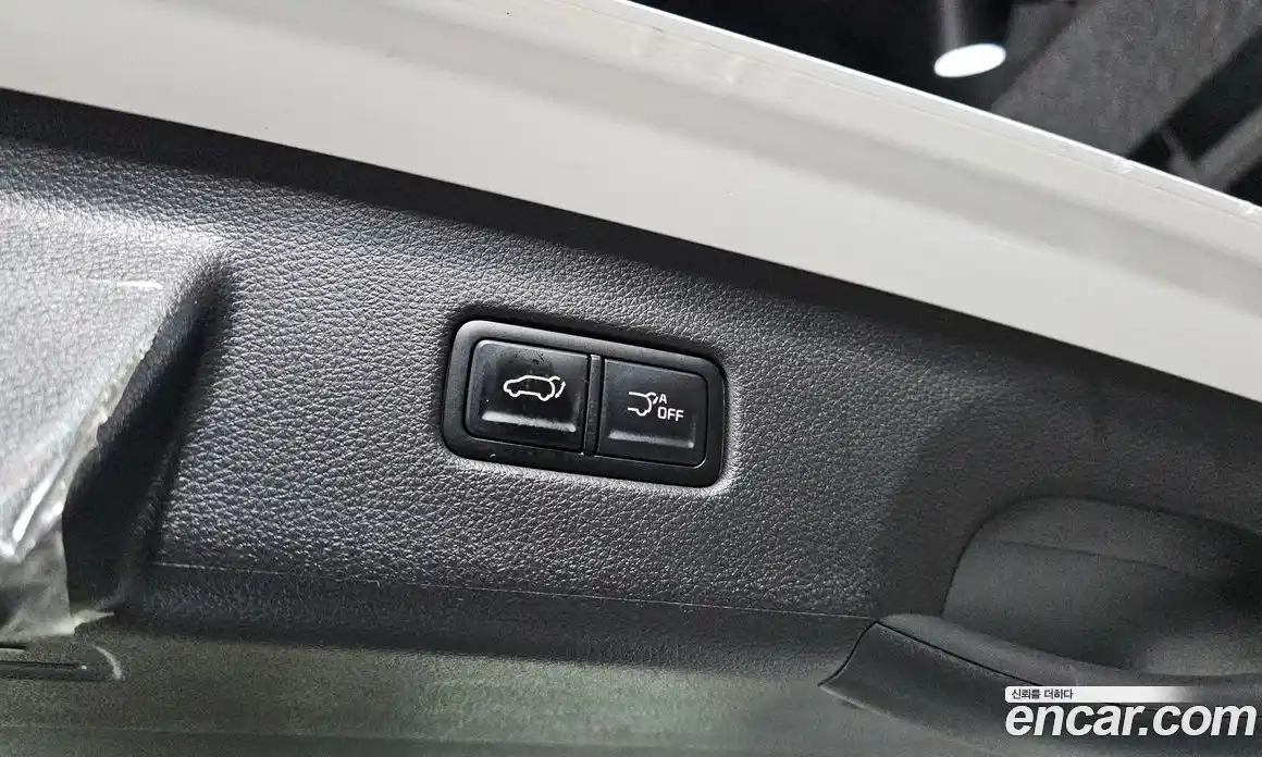 Kia Canival 2023 3.5 Автомат в Москве № 120789, фото 19