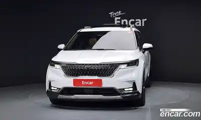 Kia Canival 2023 3.5 Автомат в Москве № 120789, миниатюра 3