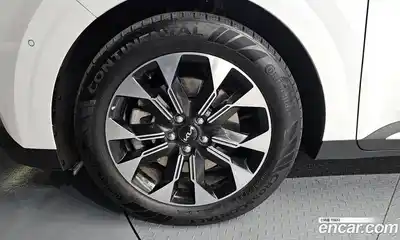 Kia Canival 2023 3.5 Автомат в Москве № 120789, миниатюра 5