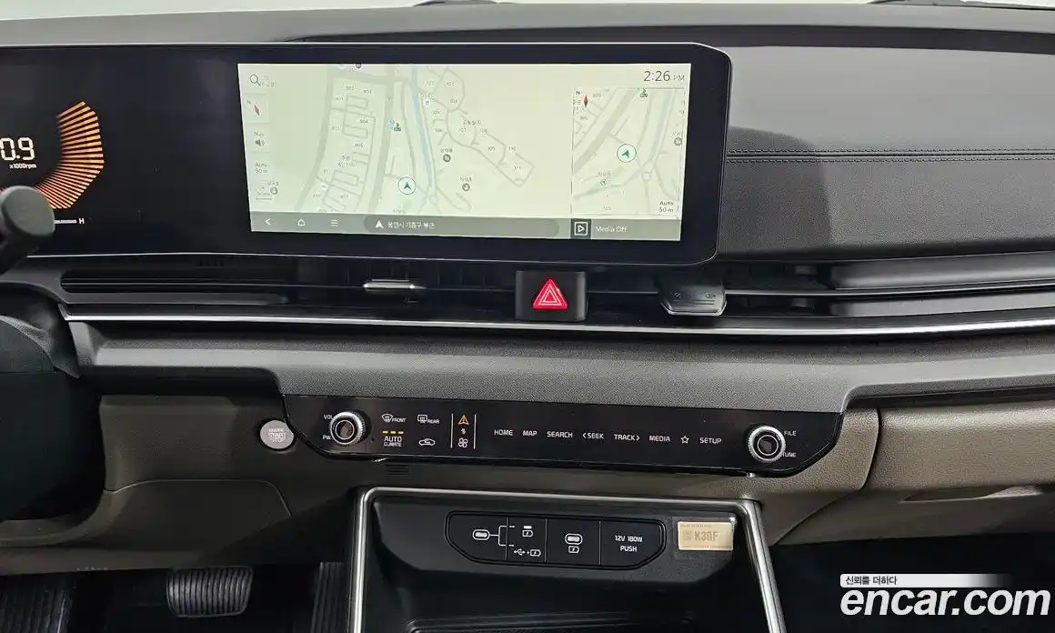 Kia Canival 2024 2.2 Автомат в Москве № 12091, фото 14