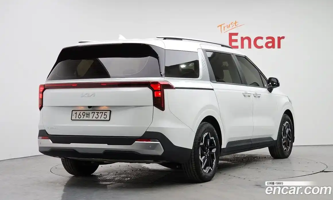 Kia Canival 2024 2.2 Автомат в Москве № 12091, фото 16