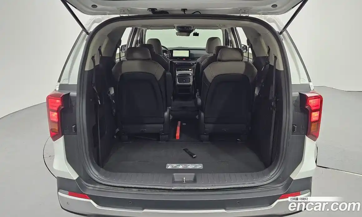 Kia Canival 2024 2.2 Автомат в Москве № 12091, фото 3