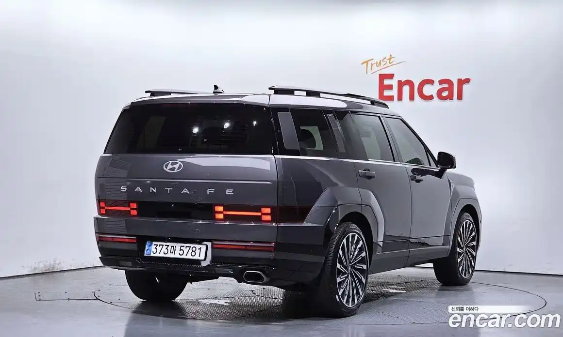 Hyundai Santa Fe 2024 2.5 Автомат в Москве № 123468, фото 19