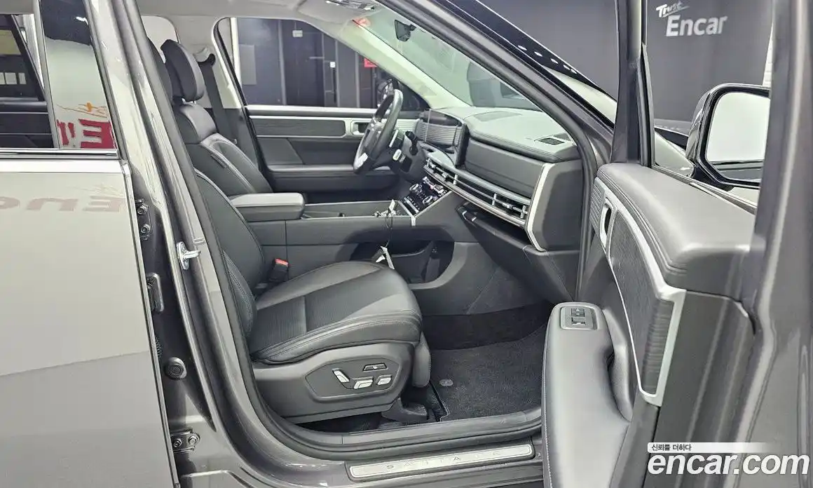 Hyundai Santa Fe 2024 2.5 Автомат в Москве № 123468, фото 6