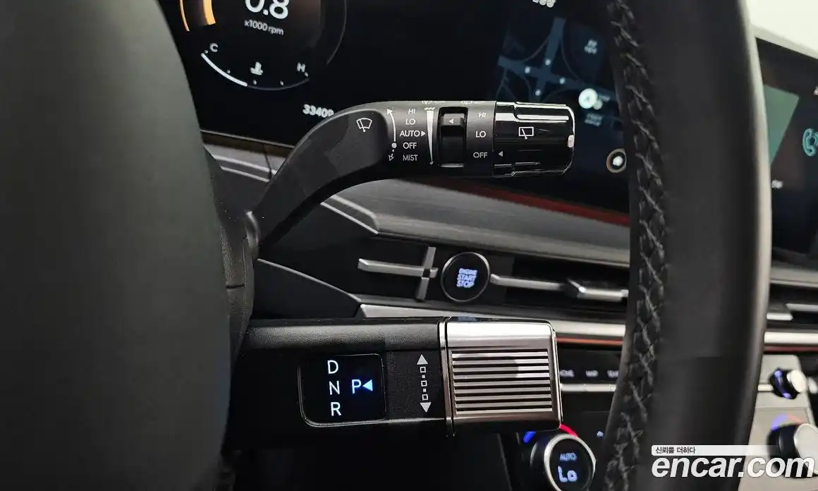 Hyundai Santa Fe 2024 2.5 Автомат в Москве № 123468, фото 10