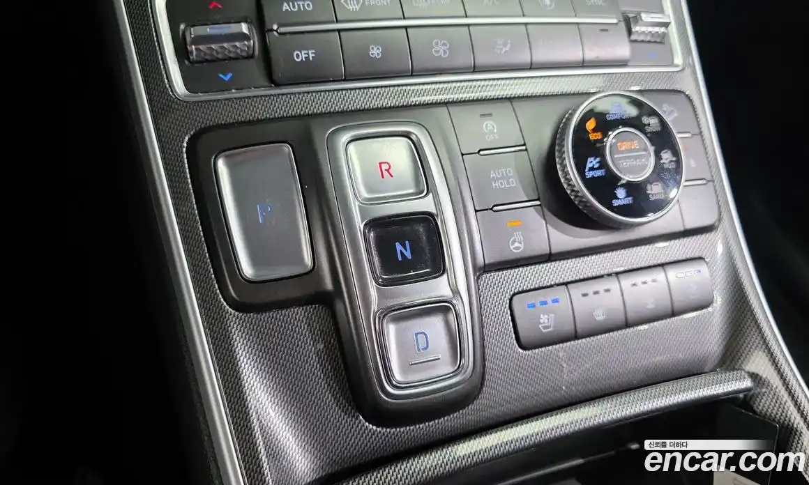 Hyundai Santa Fe 2021 2.5 Автомат в Москве № 124109, фото 14