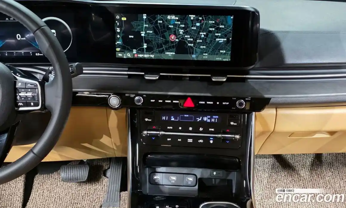 Kia Canival 2023 3.5 Автомат в Москве № 124432, фото 14