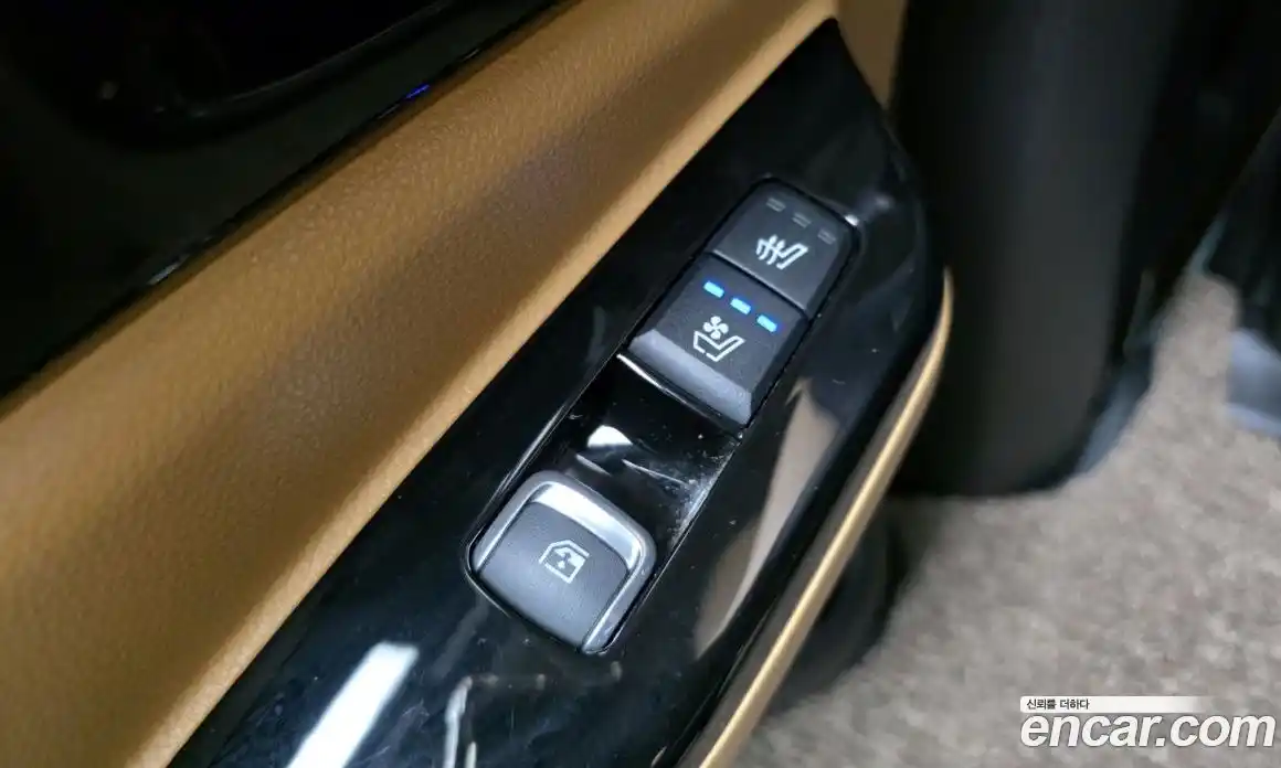 Kia Canival 2023 3.5 Автомат в Москве № 124432, фото 19