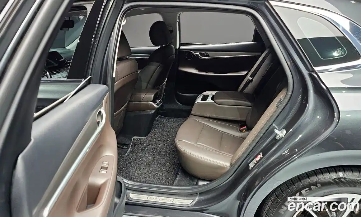 Hyundai Grandeur 2020 3.0 Автомат в Москве № 126049, фото 11