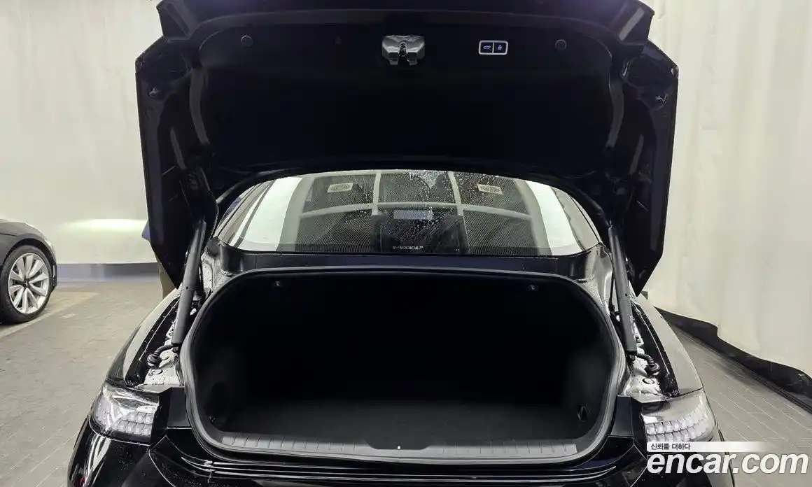 Hyundai Ioniq 6 2023 0.1 Автомат в Москве № 126789, фото 20