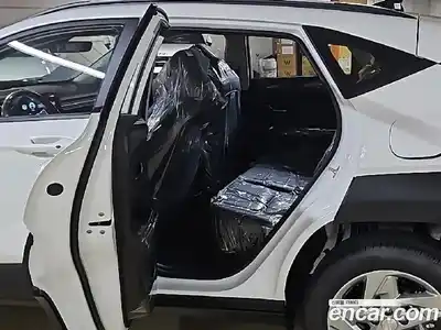 Hyundai Kona 2026 1.6 Автомат в Москве № 129402, миниатюра 4