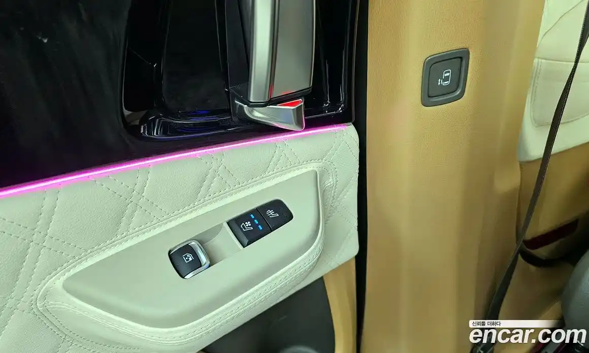 Kia Canival 2024 1.6 Автомат в Москве № 132140, фото 17