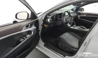 Genesis G70 2018 2.0 Автомат в Москве № 13245, миниатюра 12