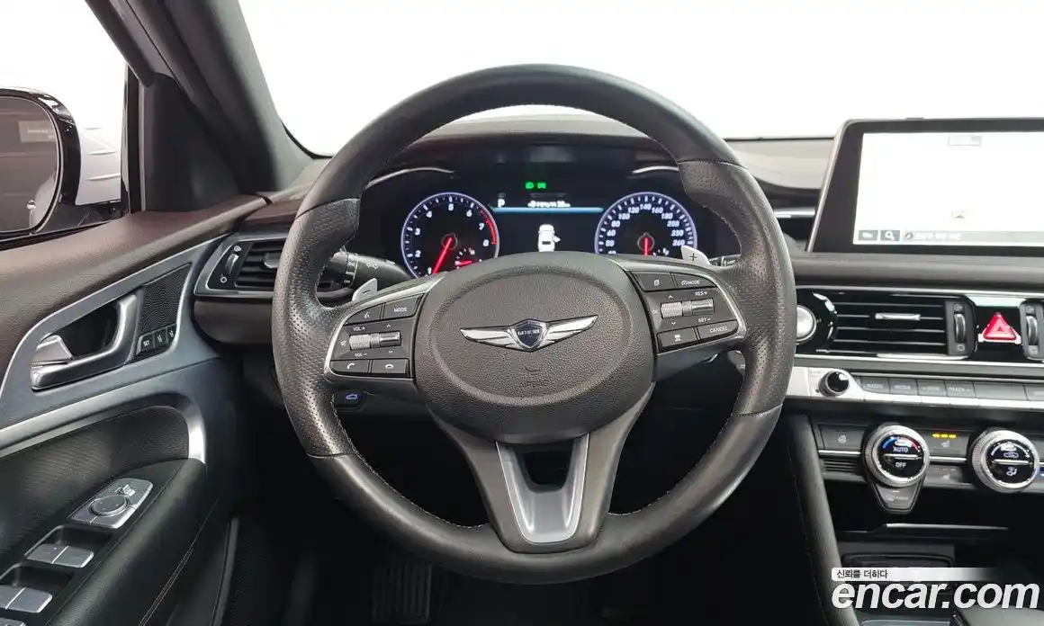 Genesis G70 2018 2.0 Автомат в Москве № 13245, фото 17