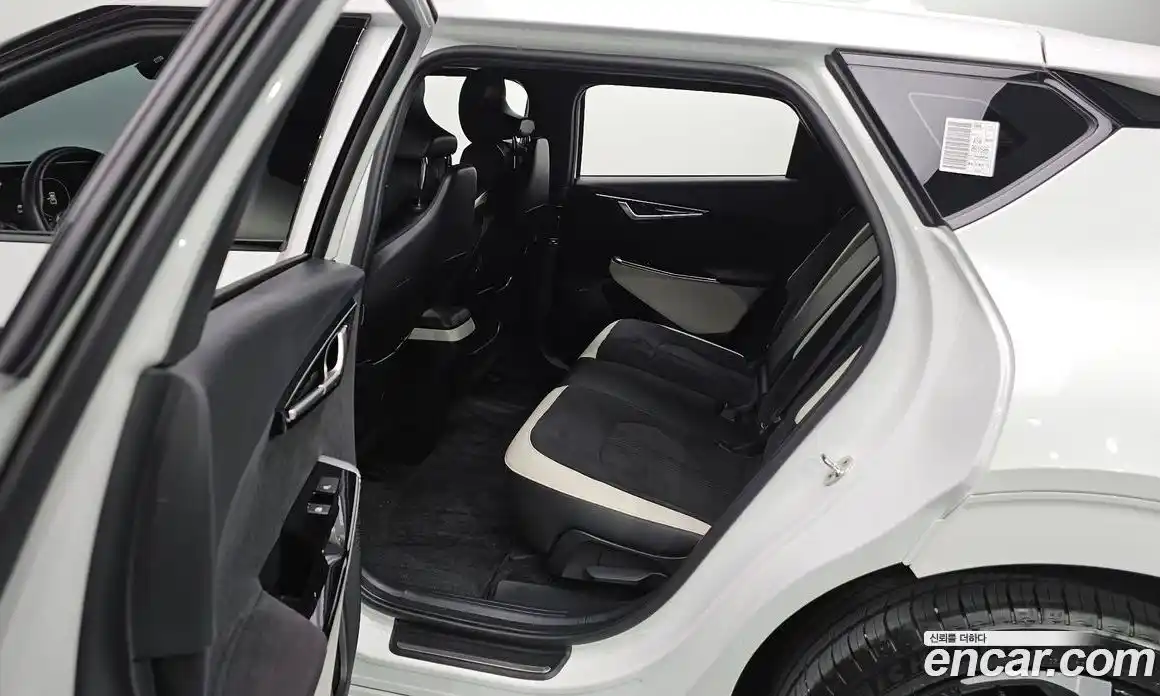 Kia EV6 2023 0.1 Автомат в Москве № 133163, фото 11