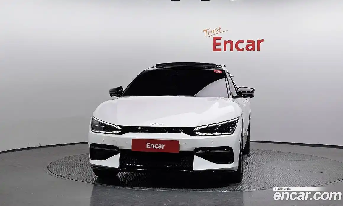 Kia EV6 2023 0.1 Автомат в Москве № 133163, фото 3