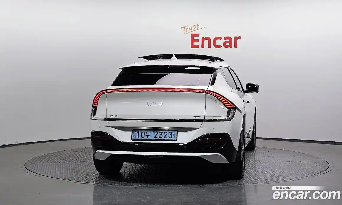 Kia EV6 2023 0.1 Автомат в Москве № 133163, фото 4