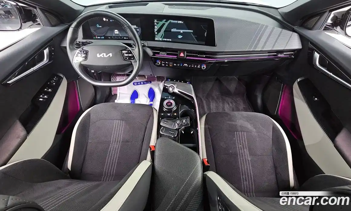 Kia EV6 2023 0.1 Автомат в Москве № 133163, фото 7