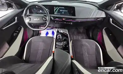 Kia EV6 2023 0.1 Автомат в Москве № 133163, миниатюра 7
