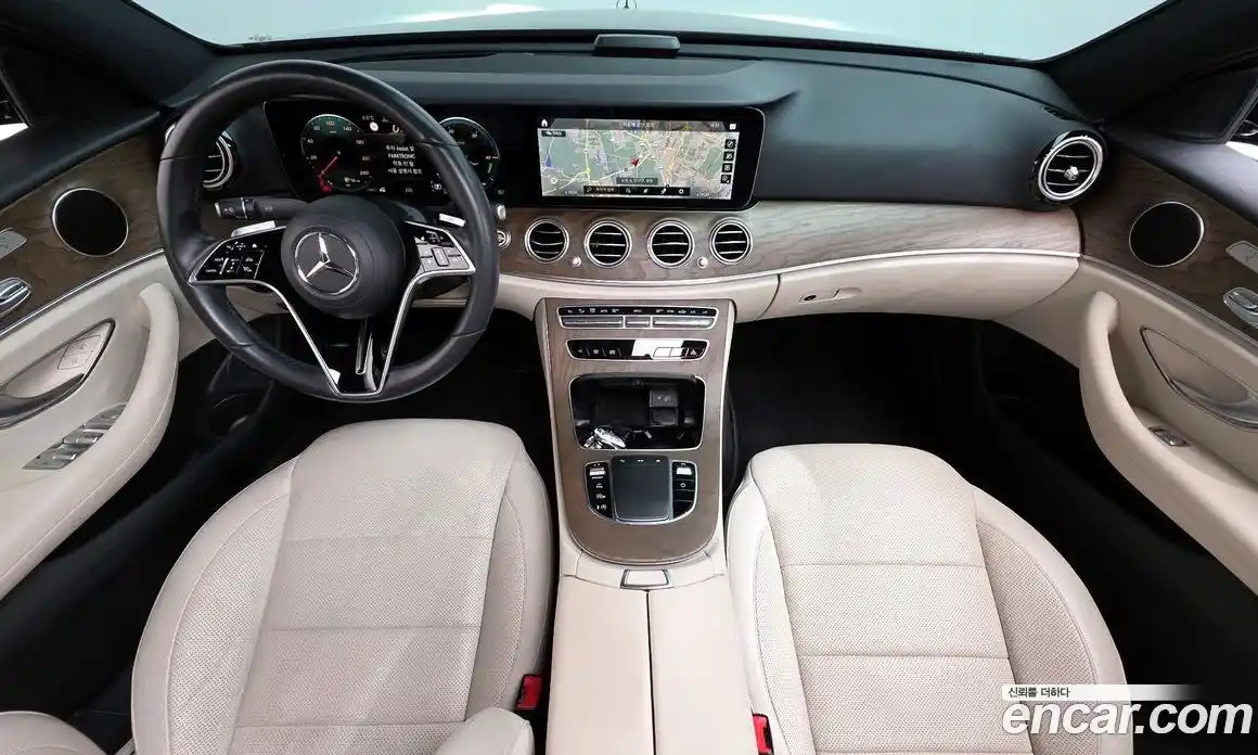 Mercedes-Benz E-Class 2022 2.0 Автомат в Москве № 134758, фото 12