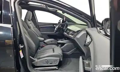 Audi Q4 e-tron 2023 0.2 Автомат в Москве № 135214, миниатюра 11