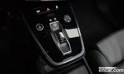 Audi Q4 e-tron 2023 0.2 Автомат в Москве № 135214, миниатюра 9