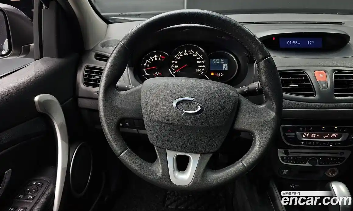 Renault SM3 2011 1.6 Автомат в Москве № 135350, фото 12