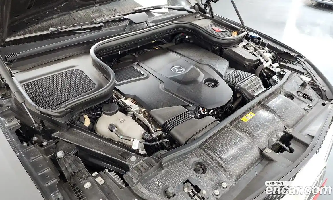 Mercedes-Benz GLE-Class 2023 2.9 Автомат в Москве № 138073, фото 17