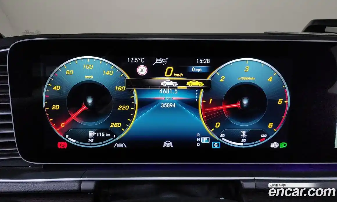 Mercedes-Benz GLE-Class 2023 2.9 Автомат в Москве № 138073, фото 20