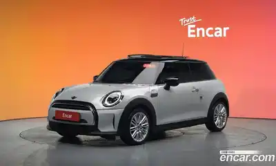 Mini Cooper 2022 1.5 Автомат в Москве № 141405, миниатюра 2