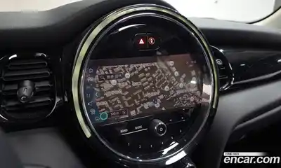 Mini Cooper 2022 1.5 Автомат в Москве № 141405, миниатюра 5